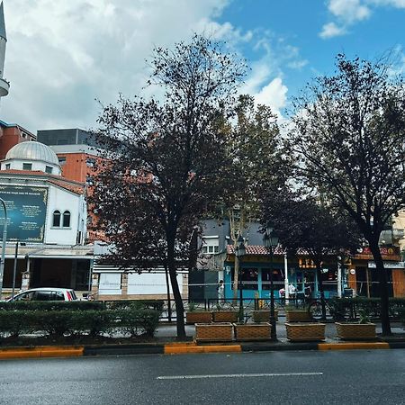 Clinton Tirana Inn ภายนอก รูปภาพ