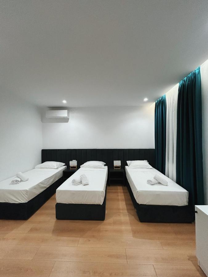 Clinton Tirana Inn ภายนอก รูปภาพ